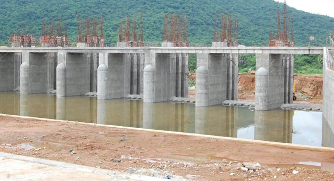 AP faces rough weather over Pattiseema LIS