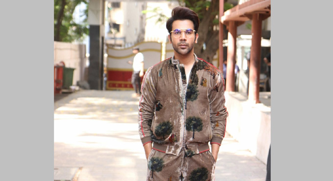 Rajkummar Rao flaunts washboard abs