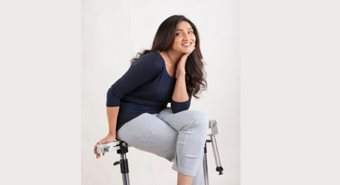 Actress Rituparna Sengupta tests Covid-19 positive