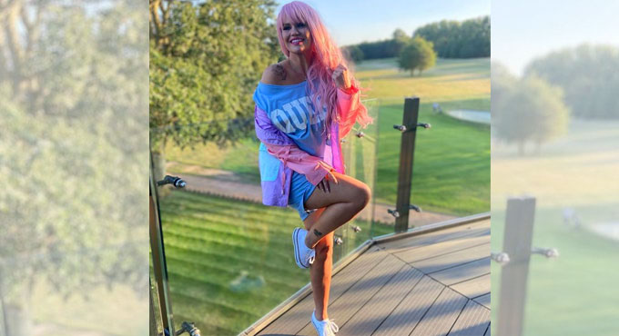 Singer Kerry Katona credits curvy figure for pop career