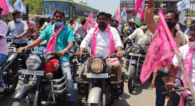 Opposition slams Centre for not sanctioning Kazipet coach factory