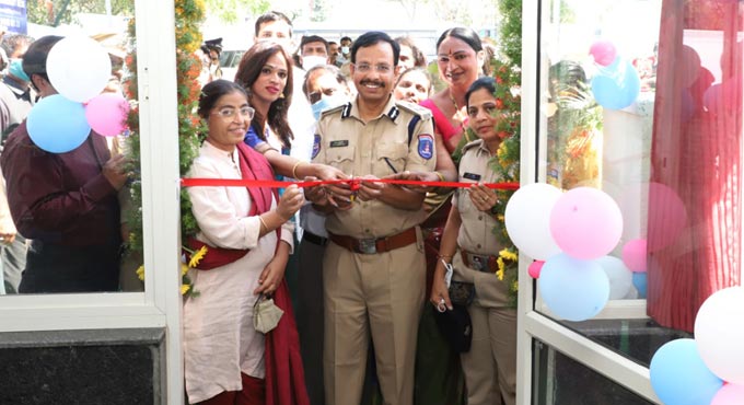 India’s first-ever transgender community desk in Cyberabad