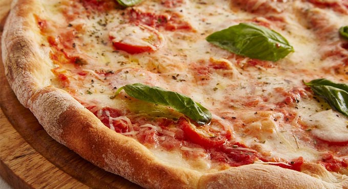 Woman moves court for getting delivered non-veg pizza, seeks Rs 1 cr compensation