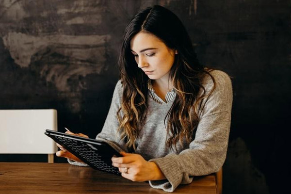 80% women seek permission to prioritise their career