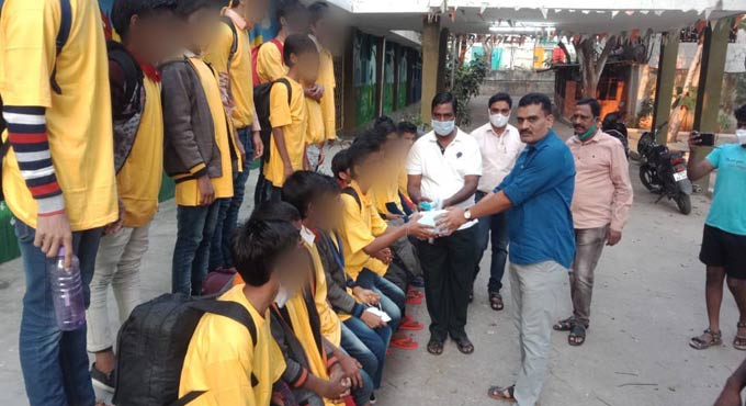 Children rescued from bangle manufacturing unit sent home to Bihar