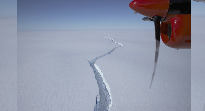 Ice Calving: Giant iceberg breaks off from Antarctica