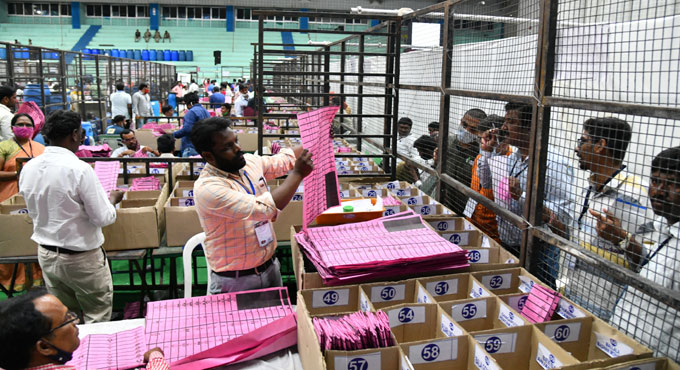 TRS leads in both graduates’ MLC seats