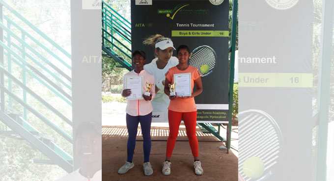 AITA championship: Hamilton rallies to enter final