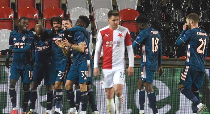 Arsenal ease past Slavia to reach Europa semis