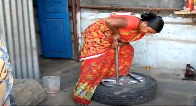Watch: Meet Aruna, a tyre mechanic since 20 years
