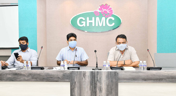 Make Hyderabad free of garbage, GHMC officials told