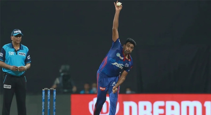 Ponting regrets Ashwin not bowling his quota against RR