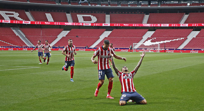 Atlético Madrid returns to the top of La Liga