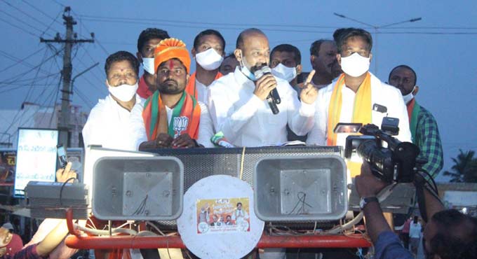 Nagarjuna Sagar by-poll: Congress, TRS colluded to defeat BJP, says Bandi