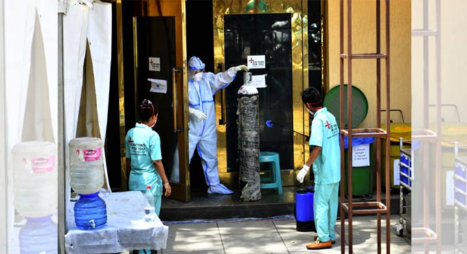 COVID-19: India records new daily high of 3,86,452 cases