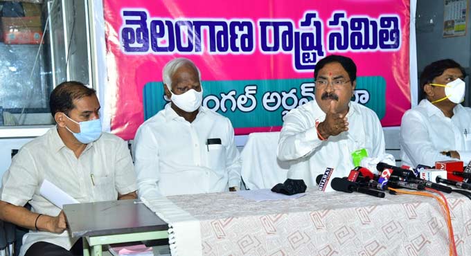 Warangal Urban: TRS slams Bandi Sanjay for spreading false propaganda