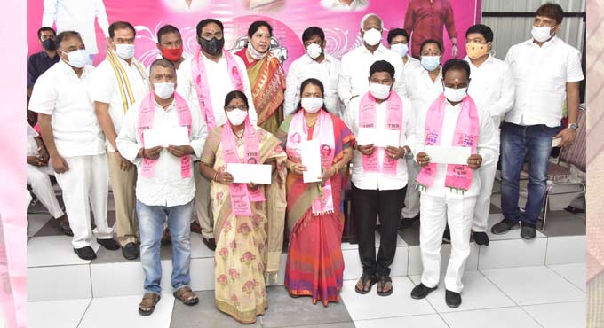 Anti-party activities will invite strict action: Errabelli to TRS cadres