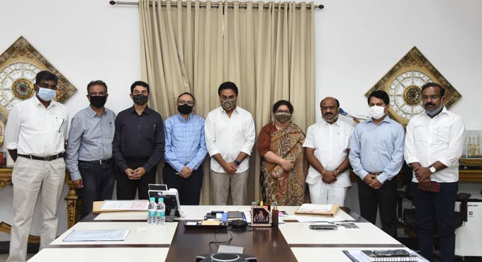 Gokaldas Images Company to open its unit at Sircilla Apparel Park