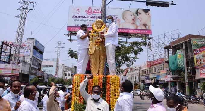 Phule fought for gender equality: Harish Rao