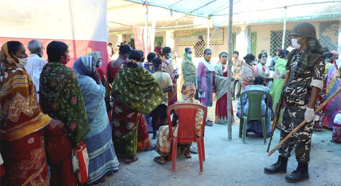 Huge concentration of forces in 3rd phase Bengal polls