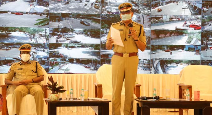 Hyderabad CP inaugurates 250 CCTV cameras at central zone