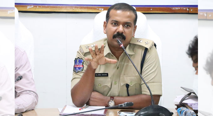 Siddipet: 899 people booked for not wearing masks in last four days