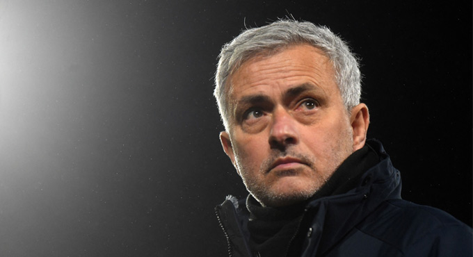 Tottenham fire manager Jose Mourinho