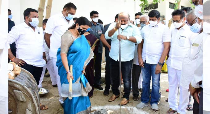 Karimnagar: Kamalakar warns against black marketing of medicines