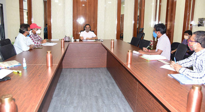 Clear biomedical waste from Covid hospitals regularly: Karimnagar Collector