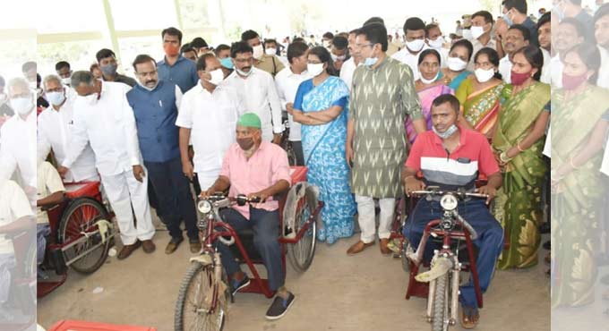 Koppula assures 5 per cent reservation for specially-abled in all schemes