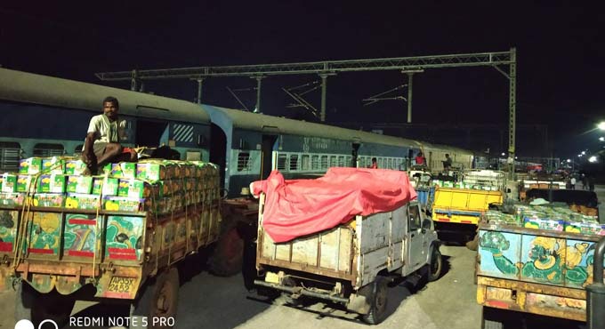 Season’s first mango special train leaves from Vizianagaram