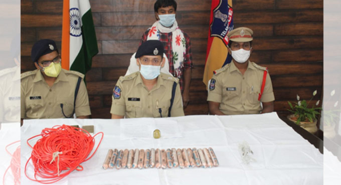 Telangana: Police arrest Maoist leader, seize explosive material