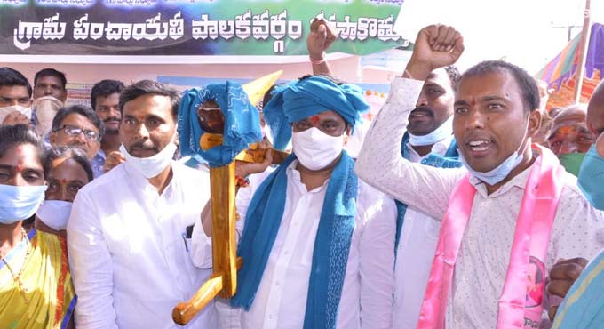 Prashanth Reddy accuses MP D Arvind of cheating turmeric farmers