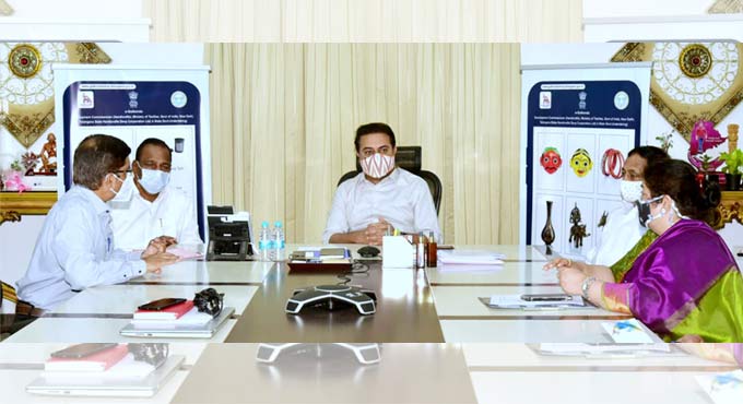 Telangana handlooms, handicraft just a click away now