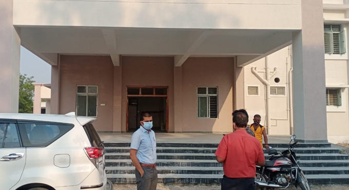 Make Vemulawada hospital ready in a week: Collector