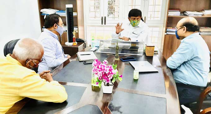 Biogas, biomanure plants in Karimnagar, Warangal soon: Vinod Kumar