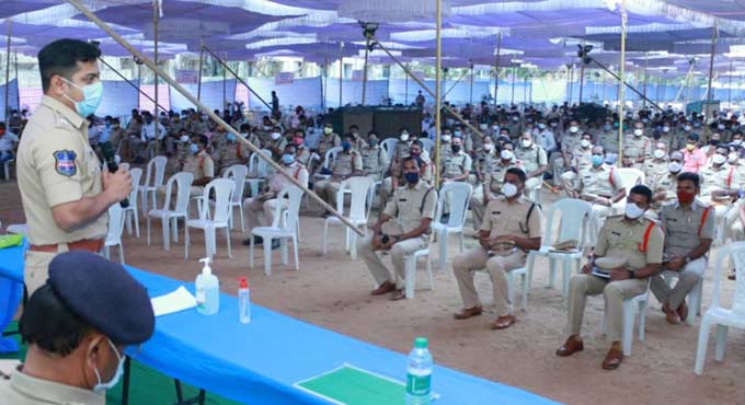 1,700 police personnel deployed for KMC polls: CP