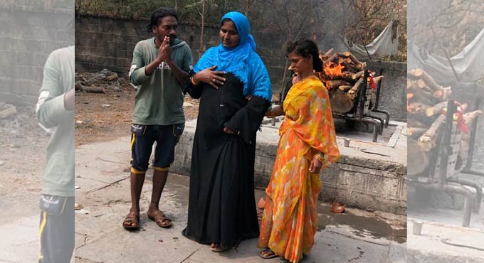 Warangal: Sahrudaya performs last rites of Hindu orphan