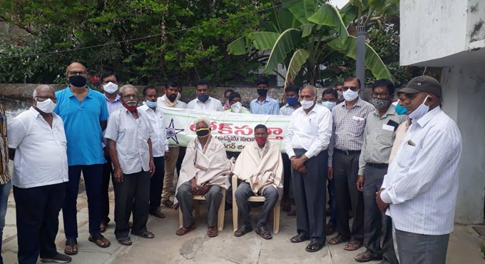 Fishermen felicitated for helping ACB to trap corrupt officials