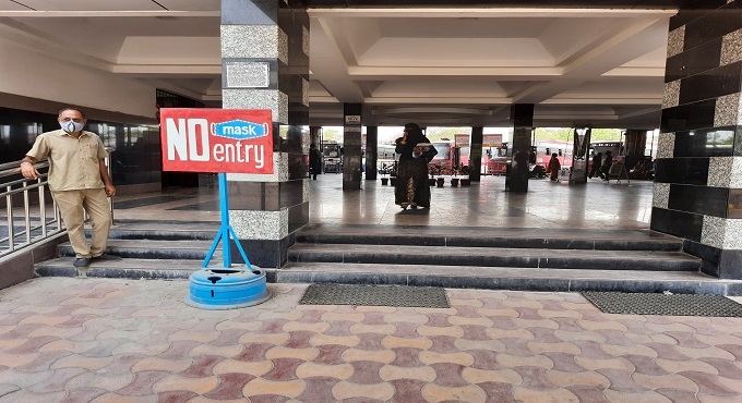 No mask, no entry in Karimnagar bus stand