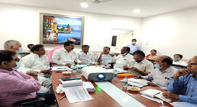 Enhance canal capacity to ensure free flow of water: Agri Minister to officials