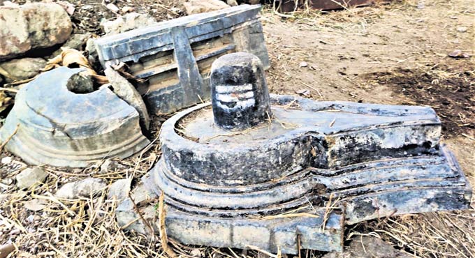 Rare ‘Shivalinga’ found at Kondapaka in Medak district