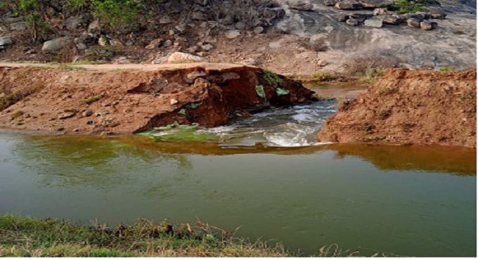 SRSP stage-II canal breaches at Dharmapuram in Suryapet