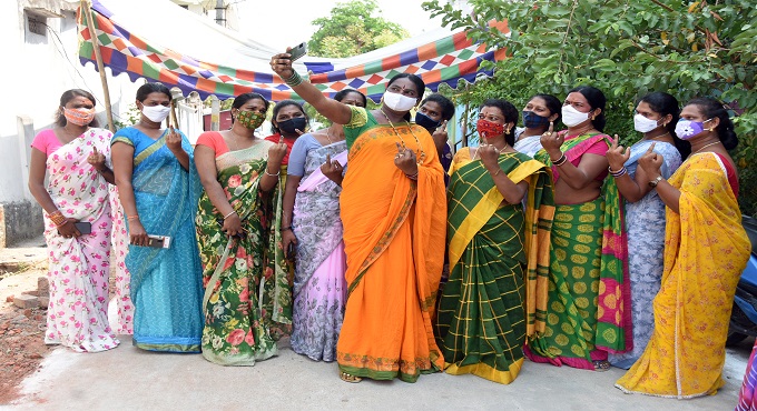 Polling passes off peacefully in Warangal