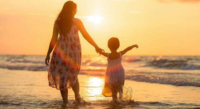 Being around children makes adults more generous, says study