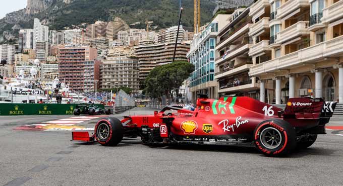 Charles Leclerc takes pole at Monaco Grand Prix