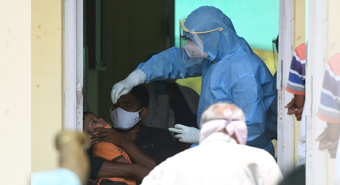 Don’t rush for Covid test without symptoms: TS Health officials