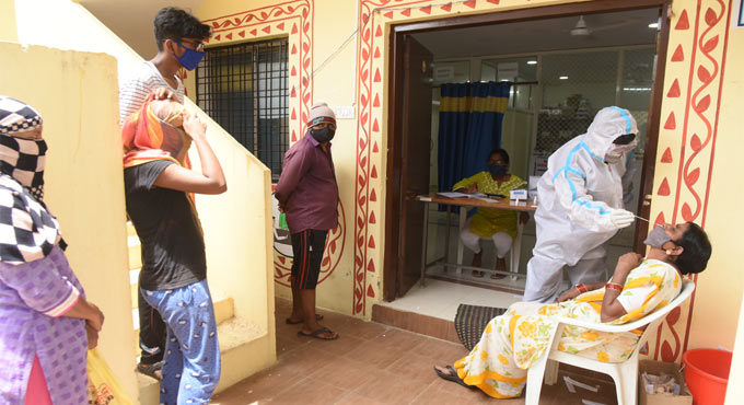 Here’s all about treating Covid at home