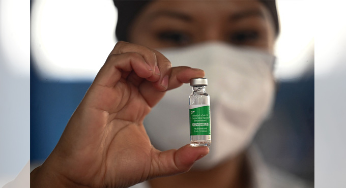 Govt panel suggests increasing gap between two doses of Covishield