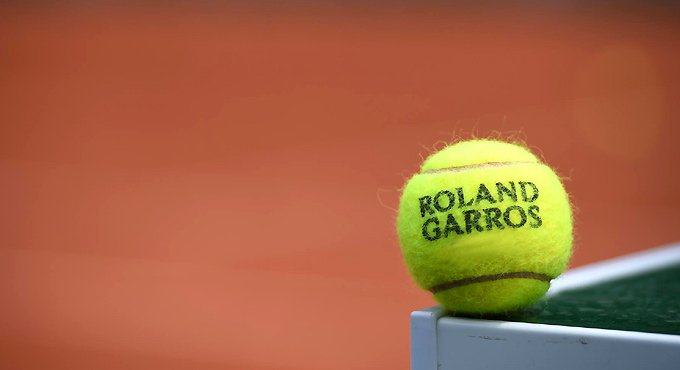 Is change of guard possible at Roland Garros?